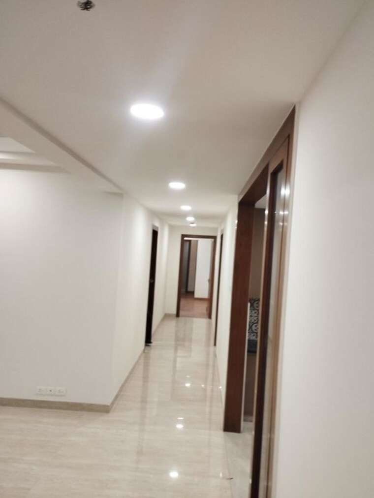 undefined, 3c-lotus-300 3 Bedroom 3650 Sq.Ft. Apartment In Sector 107 Noida 9991635