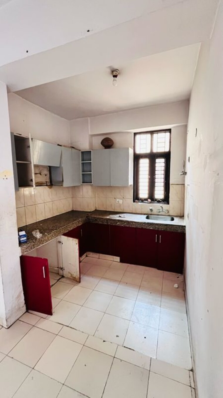 Kitchen, emenox-brave-hearts 2 Bedroom 1150 Sq.Ft. Apartment In Raj Nagar Extension Ghaziabad 9995539