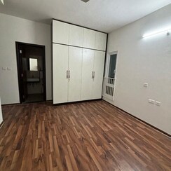 2.5 BHK + Pooja Room Apartment For Rent in L&T Raintree Boulevard
