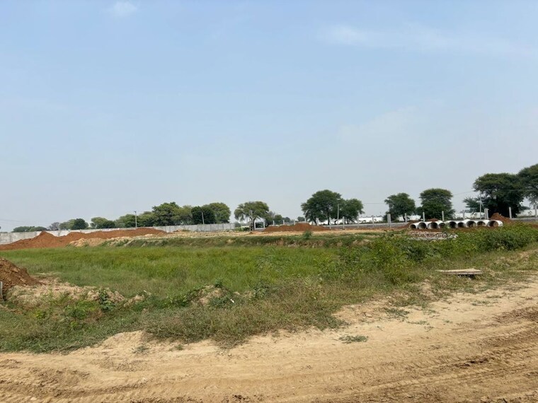 undefined, sector 78  108 Sq.Yd. Plot In Sector 78 Faridabad 9995554