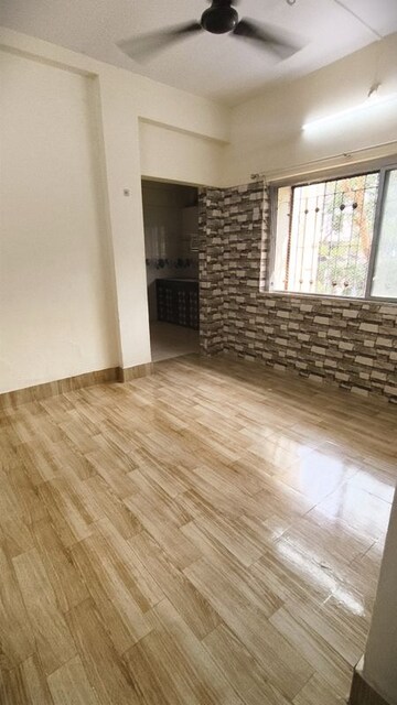 Room in 1 BHK Apartment at Dindoshi Mahad Complex, Goregaon East – for Rent