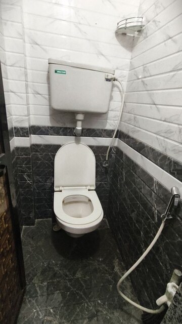 Bathroom in 1 BHK Apartment at Dindoshi Mahad Complex, Goregaon East – for Rent