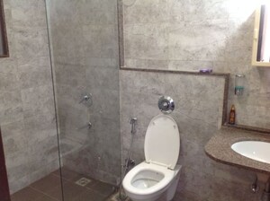 Bathroom in 2 BHK Apartment at Amanora Adreno Towers, Hadapsar – for Sale