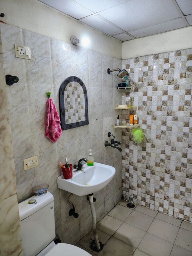 Attached Bathroom, antriksh-golf-view 2 Bedroom 1245 Sq.Ft. Apartment In Sector 78 Noida 9995628