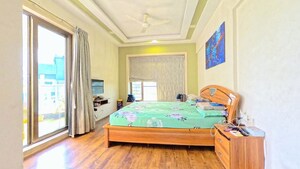 4 BHK Apartment For Sale in Kothrud