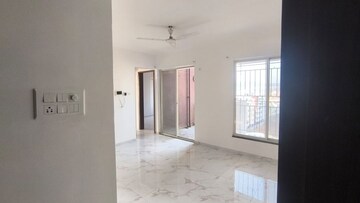 Room in 1 BHK Apartment at Nirvana Lifecity, Lohgaon – for Rent