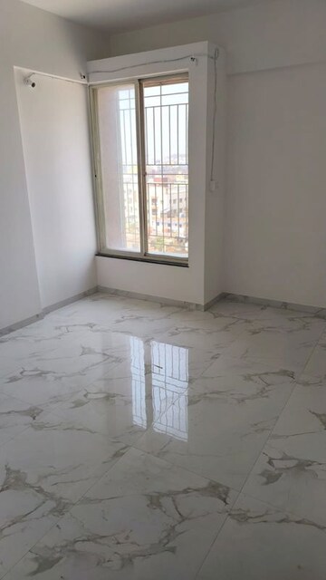 Room in 1 BHK Apartment at Nirvana Lifecity, Lohgaon – for Rent