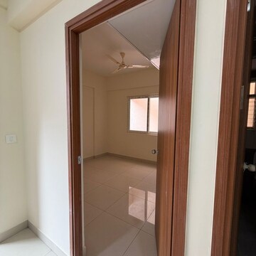Room in 2 BHK Apartment at Tru Windchimes, Carmelaram – for Rent