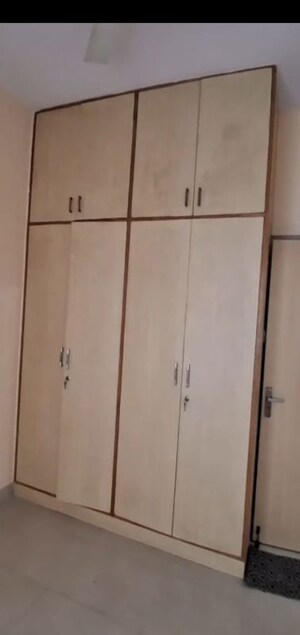 Furnished Amenities in 2 BHK Apartment at Hbr Layout – for Rent