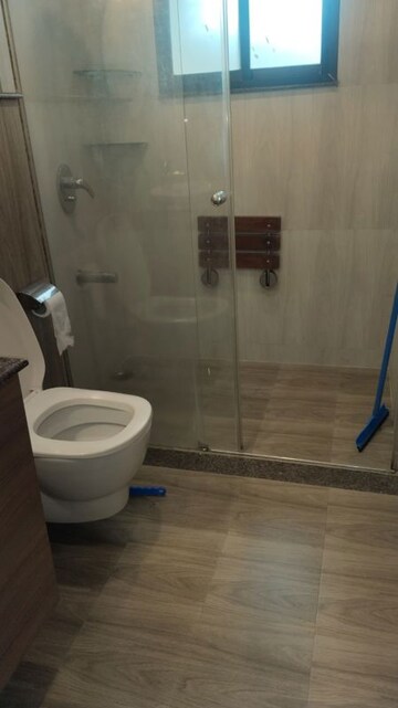 Bathroom in 3 BHK Apartment at Doranda – for Rent