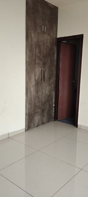 Room in 3 BHK Apartment at RPS Auria, Sector 88 – for Sale