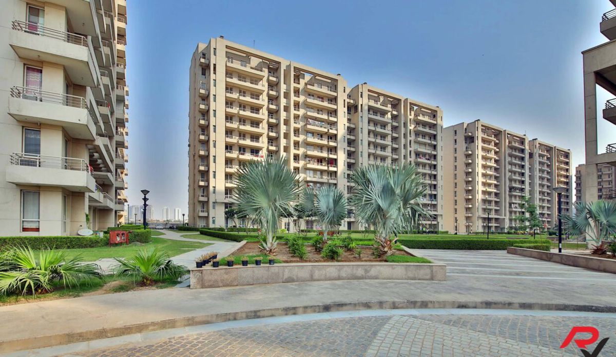 4 BHK + Servant Room 2875 Sq.Ft. Apartment in Indiabulls Centrum Park