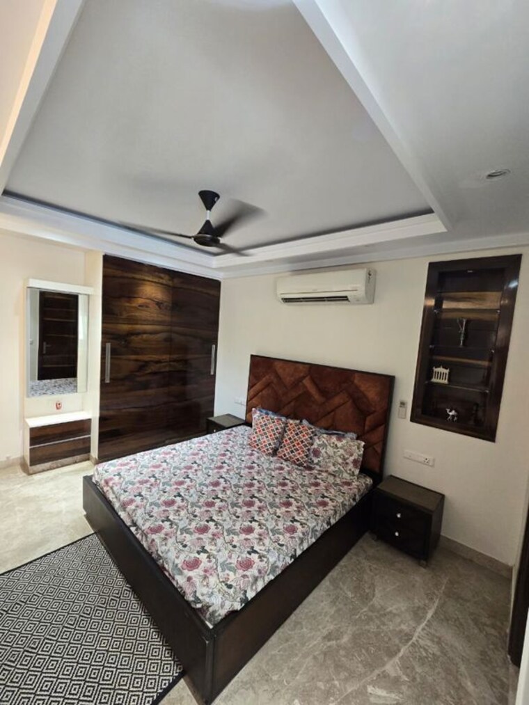 Bedroom, janakpuri 3 Bedroom 185 Sq.Yd. Builder Floor In Janakpuri Delhi 9995738