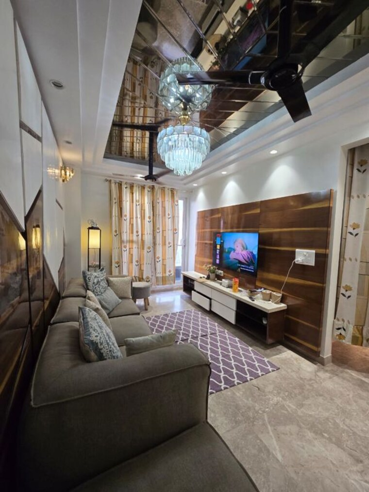 Living Room, janakpuri 3 Bedroom 185 Sq.Yd. Builder Floor In Janakpuri Delhi 9995738