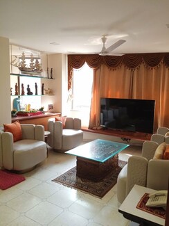 2 BHK + Study Room Apartment For Rent in Dosti Flamingos