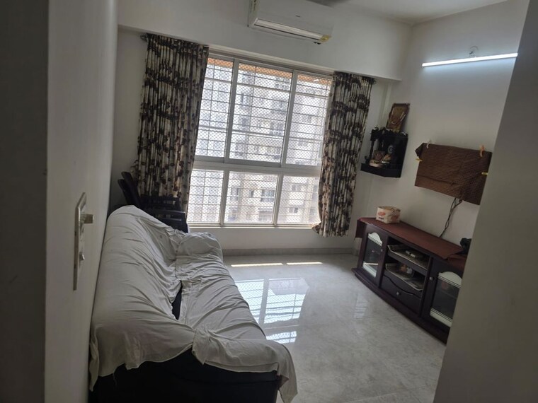 Living Room, lodha-amara 1 Bedroom 384 Sq.Ft. Apartment In Kolshet Road Thane 9995786