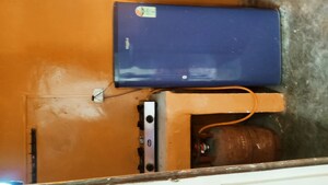 Kitchen in 1 RK Builder Floor at Old Rajinder Nagar – for Rent