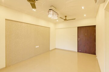 Room in 2.5 BHK Apartment at Kundan The Landmark, Undri – for Rent