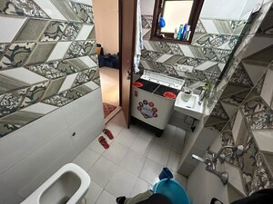 Master Bedroom in 1 BHK Builder Floor at Saket – for Rent