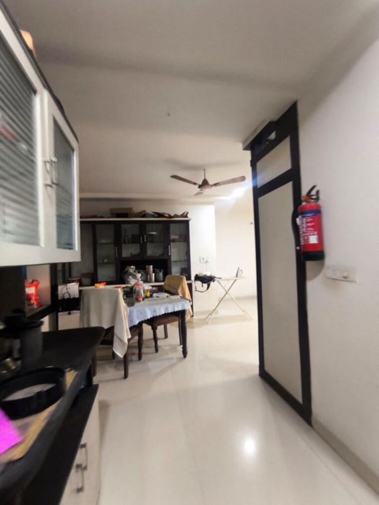 Team Area, svc-tree-walk 3 Bedroom 1900 Sq.Ft. Apartment In Kondapur Hyderabad 9995778