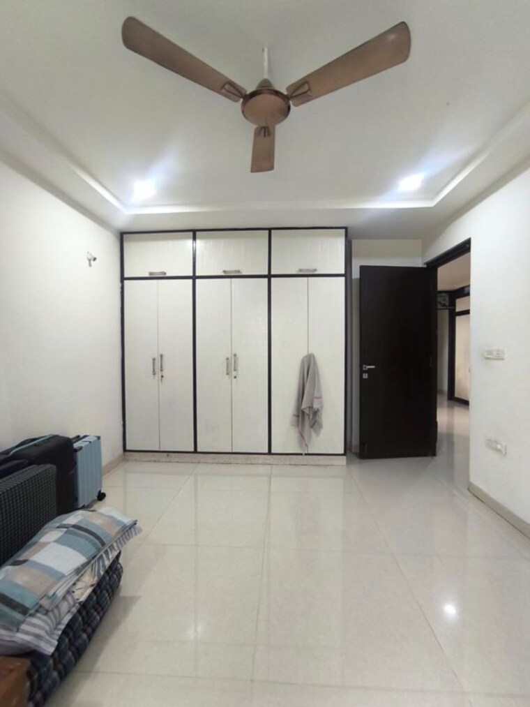 Kitchen, svc-tree-walk 3 Bedroom 1900 Sq.Ft. Apartment In Kondapur Hyderabad 9995778