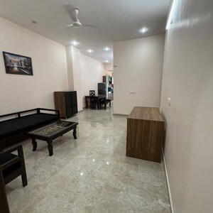 Living Room in 1 BHK Builder Floor at Sector 27 – for Rent