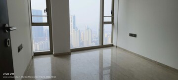 Room in 3 BHK Apartment at Lodha Kiara, Worli – for Rent