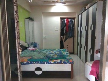 Bedroom in 2 BHK Apartment at Yash Residency, Sector 5 Airoli – for Sale