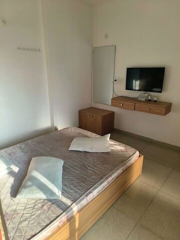 Living Room in 1 BHK Apartment at Ajnara Daffodil, Sector 137 – for Rent