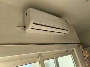 Furnished Amenities in 1 BHK Apartment at Ajnara Daffodil, Sector 137 – for Rent