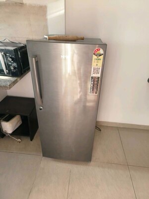 Building Lobby in 1 BHK Apartment at Ajnara Daffodil, Sector 137 – for Rent