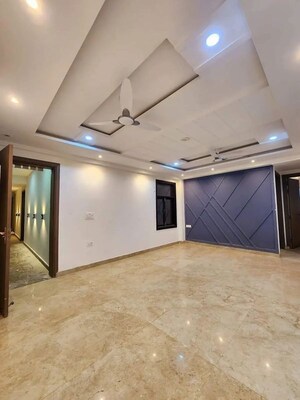 3 BHK Builder Floor For Rent in Saket