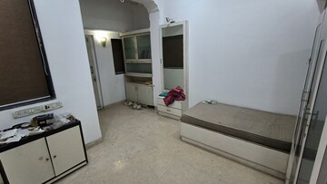 Bathroom in 3 BHK Apartment at Prabhadevi CHS, Prabhadevi – for Rent