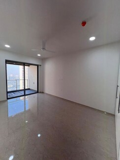 3 BHK + Pooja Room,Servant Room,Extra Room,Store Room Apartment For Sale in Lodha Aura