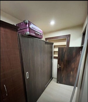 Kitchen in 3 BHK Apartment at Omaxe Heights Gomti Nagar, Gomti Nagar – for Rent