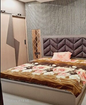 Bedroom in 3 BHK Apartment at Omaxe Heights Gomti Nagar, Gomti Nagar – for Rent