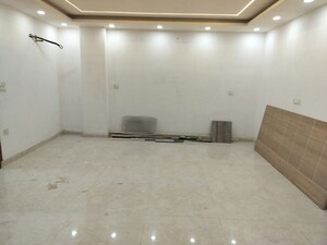 Room in 3 BHK Apartment at DDA Platinum Heights, Sector 18 Dwarka – for Rent