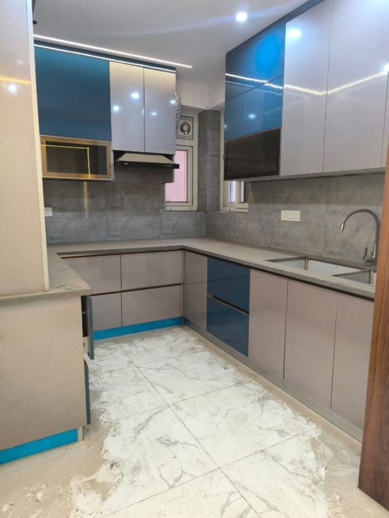 Kitchen, dda-platinum-heights 3 Bedroom 1500 Sq.Ft. Apartment In Sector 18 Dwarka Delhi 9996014