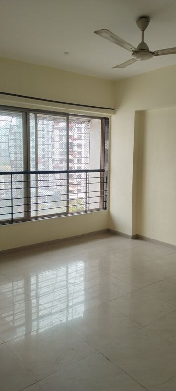 2 BHK Apartment For Rent in Nirmal Lifestyle Residency CHS Ltd, Mulund West