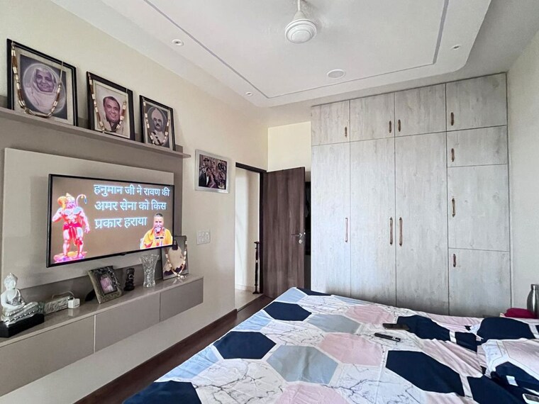 Bedroom, bestech-park-view-sanskruti 4 Bedroom 2475 Sq.Ft. Apartment In Sector 92 Gurgaon 9996022