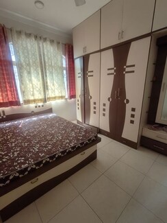 2 BHK + Extra Room Apartment For Rent in Dwarkadhish Residency