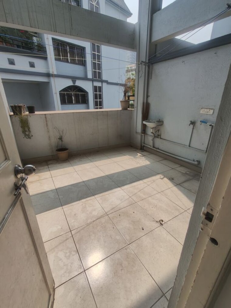 Bathroom, dwarkadhish-residency 2 Bedroom 1000 Sq.Ft. Apartment In Pimpri Chinchwad Pcmc Pune 9996042