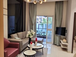 2 BHK Apartment For Sale in Green Hive