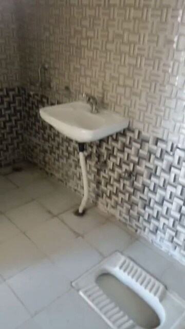 Bathroom in 3 BHK Apartment at LDA Parijaat Apartments, Faizabad Road – for Rent