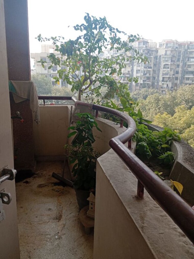 Balcony, sector 3 dwarka 3 Bedroom 1600 Sq.Ft. Apartment In Sector 3 Dwarka Delhi 9996051