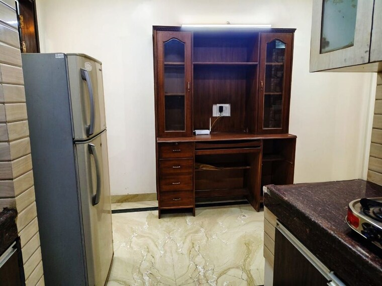Bedroom, om-tower 1 Bedroom 60 Sq.Yd. Apartment In Dlf City Phase 3 Gurgaon 9996057