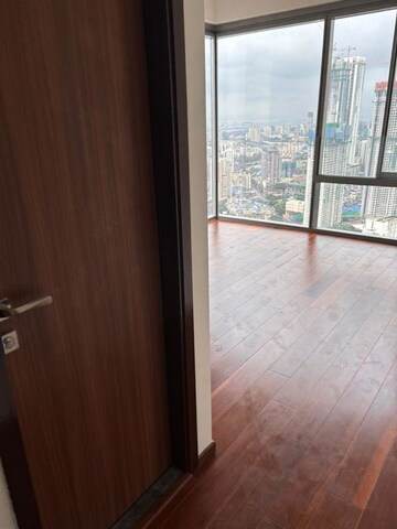 Room in 2 BHK Apartment at Piramal Mahalaxmi, Mahalaxmi – for Sale