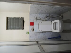 Bathroom in 1 RK Apartment at Airoli Sector 8a – for Rent