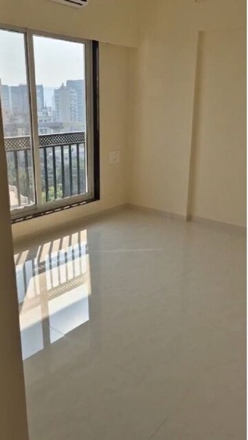 Bedroom in 3 BHK Apartment at Sidhivinayak Flora, Chembur – for Rent