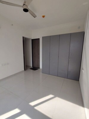 2 BHK Apartment For Rent in Paranjape Trident Towers, Wakad